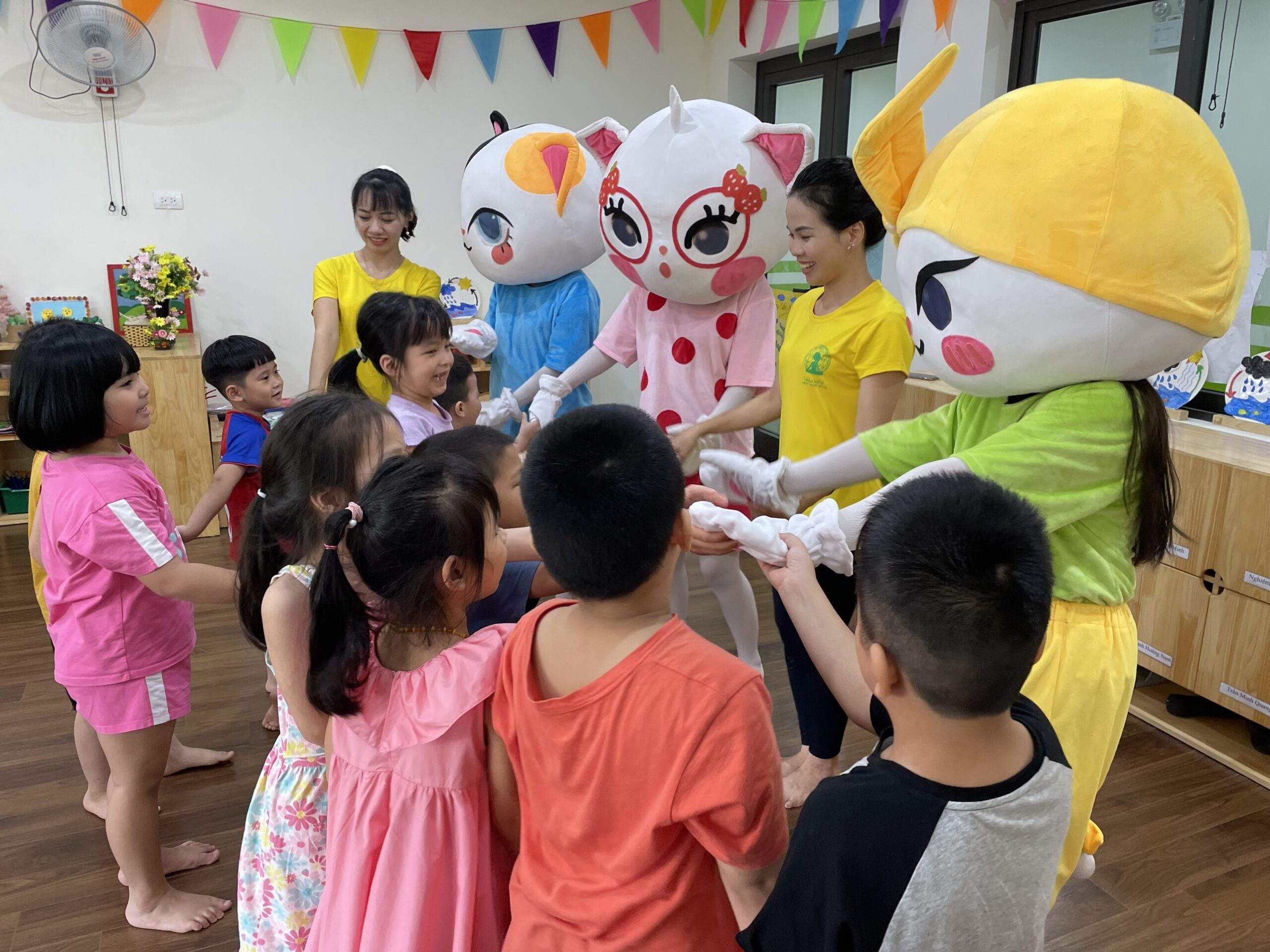 Hoạt động Yoga Kids cho bé vui nhộn